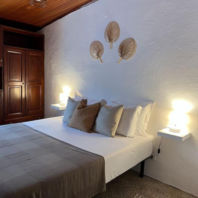 Apartment Historic Downtown By The Sea With King Bed Monterosso al Mare