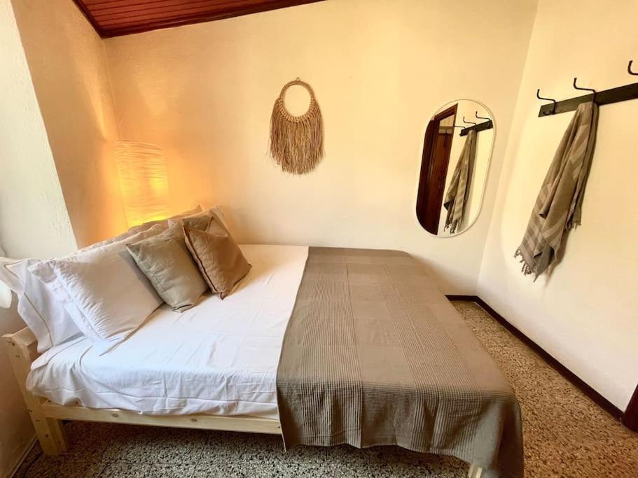 Historic Downtown By The Sea With King Bed * Monterosso al Mare